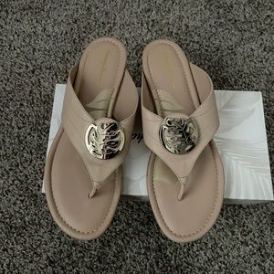 Tommy Bahama shoes